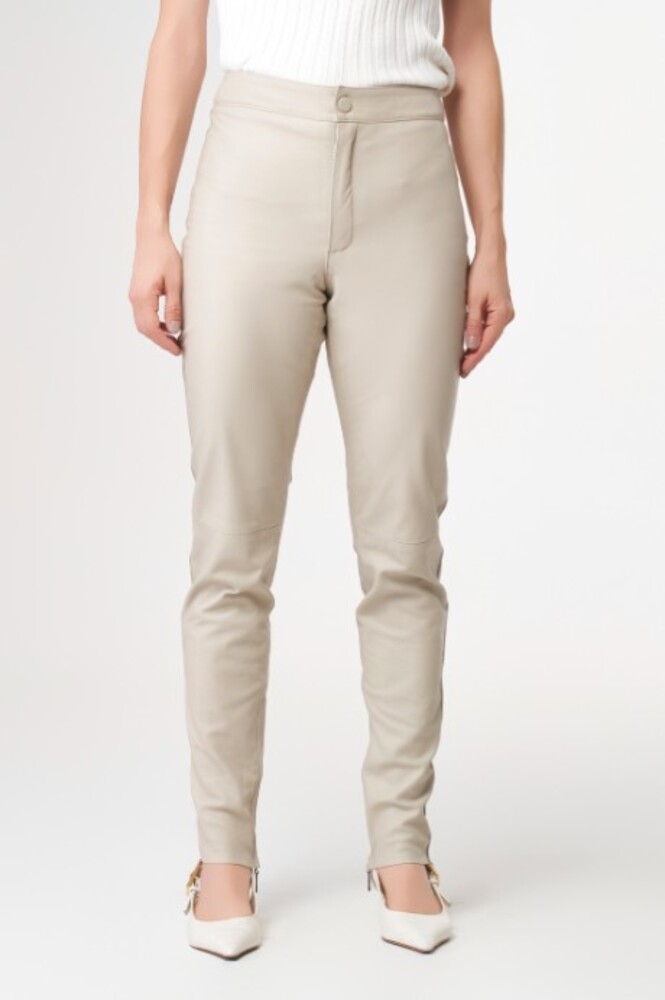 Captura de tela 2025-05-05 214000 Calça Skinny Cós Alto - Imagem 4