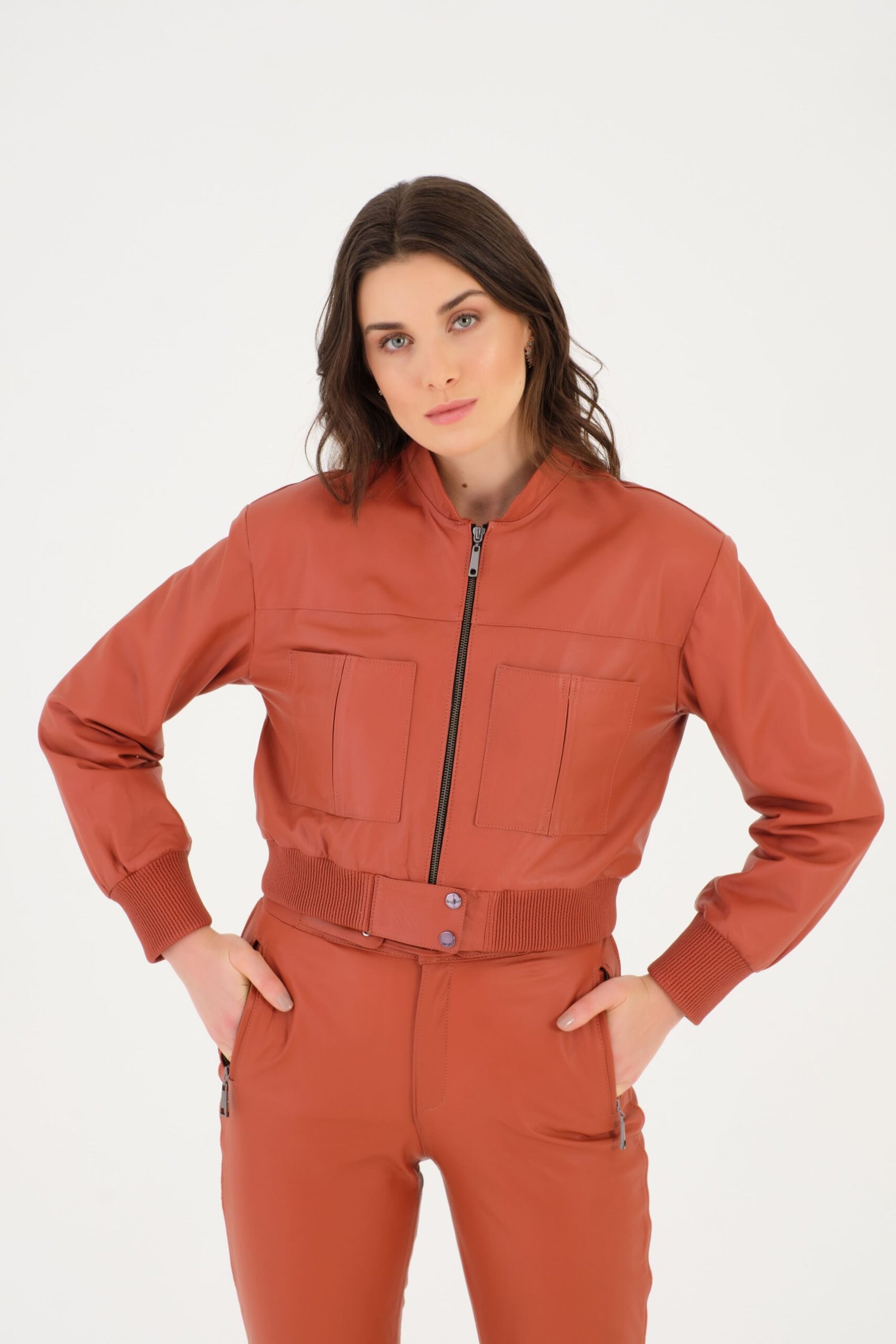 Dominator-0141-scaled-1.jpg New Bomber Com Gola De Ovelha - Imagem 4